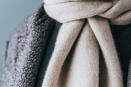 L'écharpe en cachemire : la touche chic et chaleureuse de votre hiver